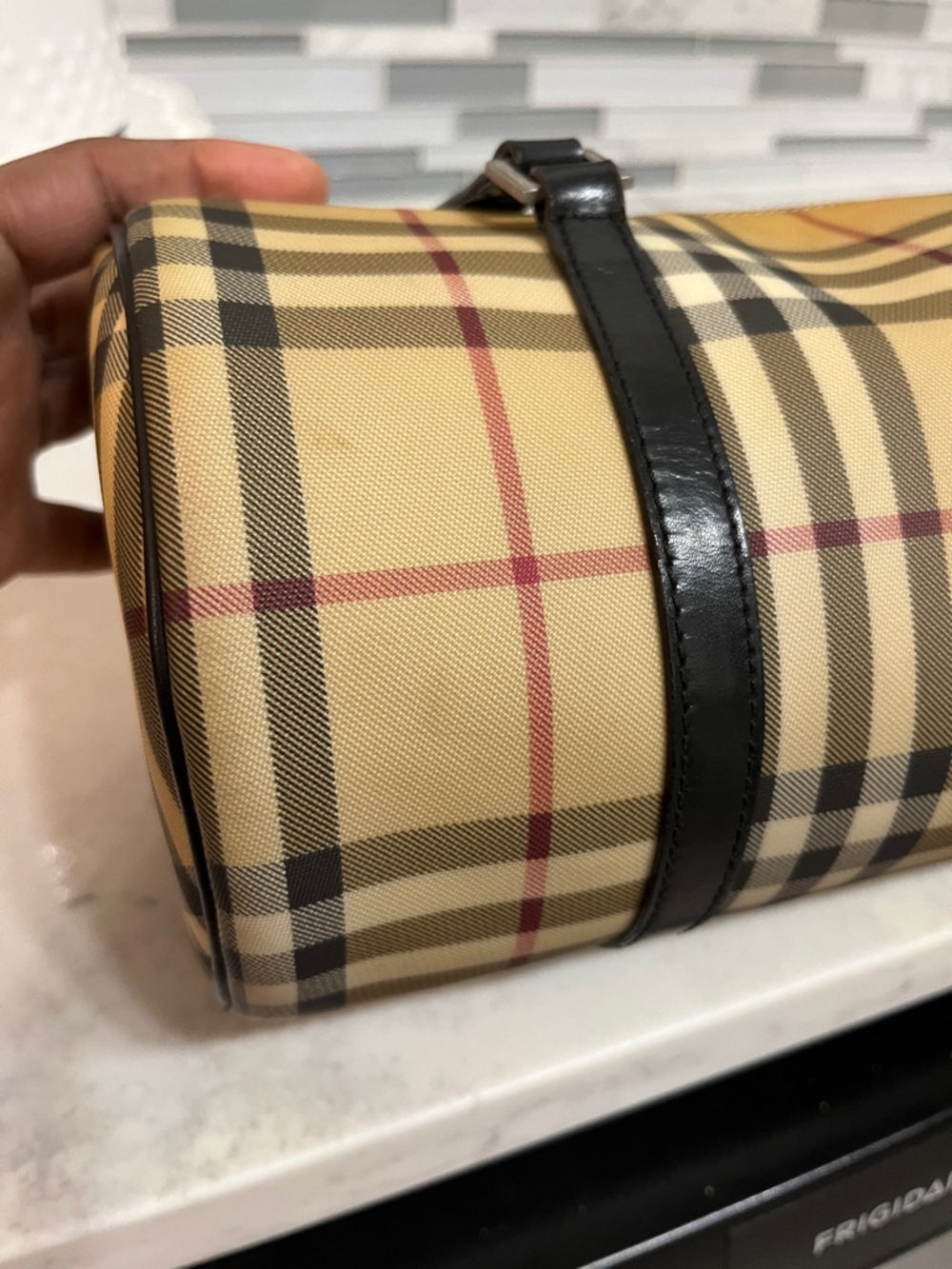 Burberry Beige Plaid Barrel Satchel with Black Trim - Picture 6 of 13